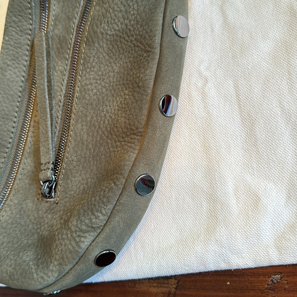 Hammitt Charles medium in Olive Natural EUC - Picture 3 of 6